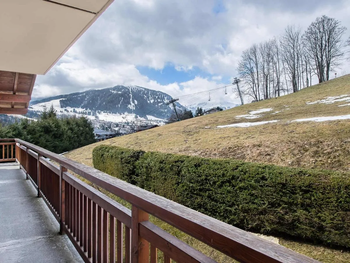 Appartement 2 Pieces Mezzanine Avec Balcon, Parking Et Telecabine A Proximite A Megeve - Fr-1-453-51 0*,